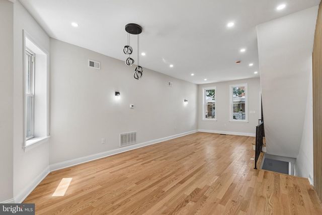 3109 CEDAR ST, Philadelphia, PA 19134