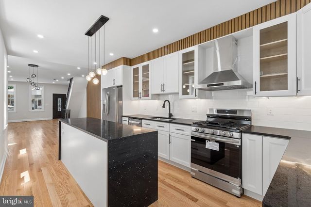 3109 CEDAR ST, Philadelphia, PA 19134