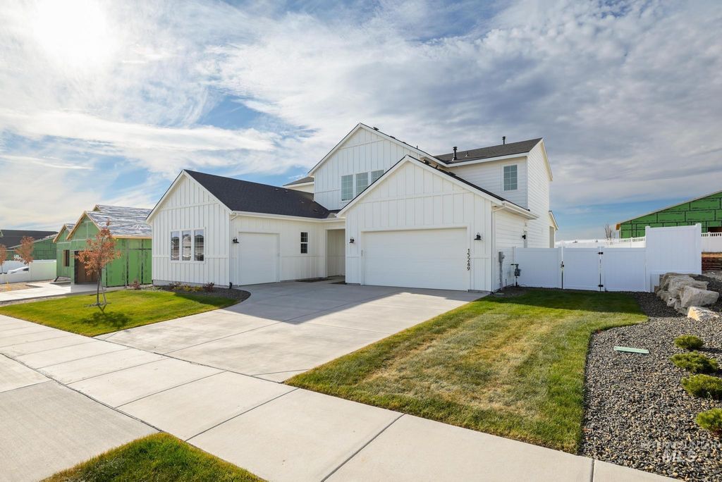 15249 Steel Cloud Ave, Caldwell, ID 83607