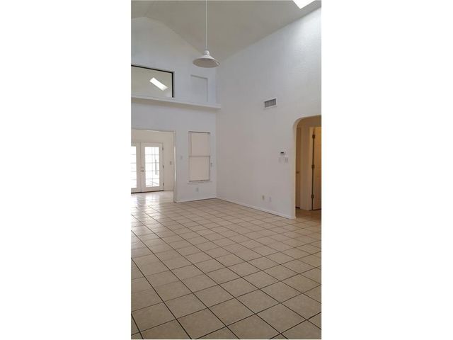 1884 Lyman Dutton Circle, El Paso, TX 79936