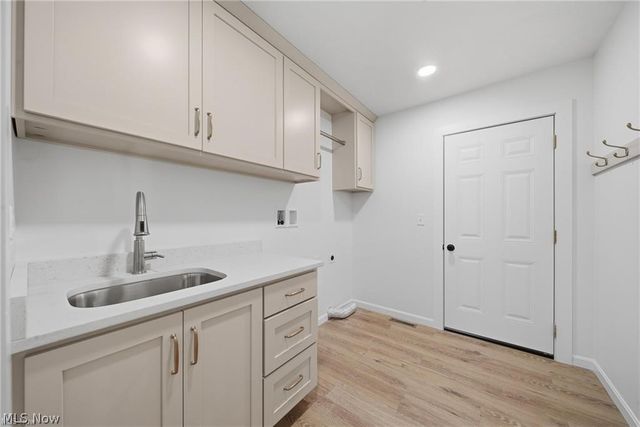 517 Whitetail Trail NE, Canton, OH 44704