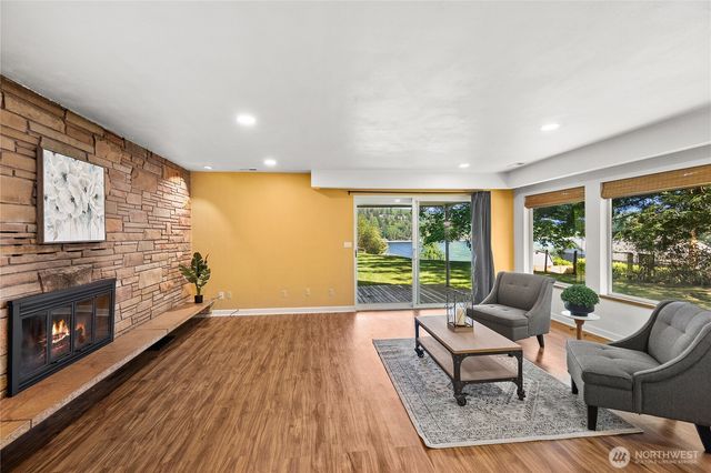 1168 NW Sunlit Lane, Bremerton, WA 98312