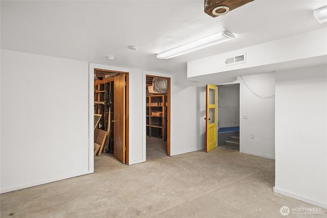 1168 NW Sunlit Lane, Bremerton, WA 98312