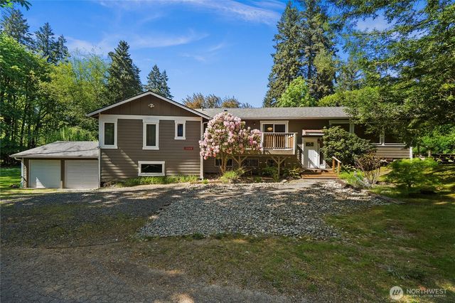 1168 NW Sunlit Lane, Bremerton, WA 98312