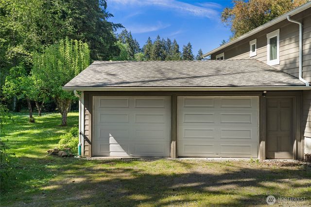 1168 NW Sunlit Lane, Bremerton, WA 98312