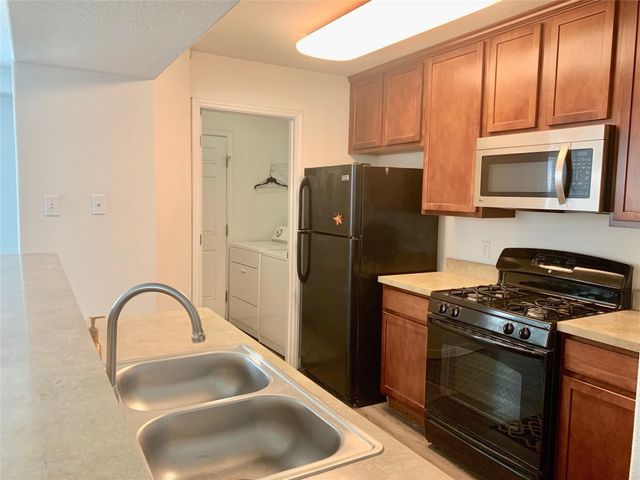 110 Rush Haven, San Marcos, TX 78666