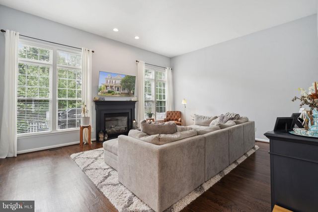 43309 ATHERTON ST, Ashburn, VA 20147