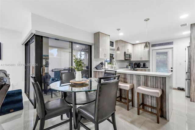 12736 SW 68th Ln, Miami, FL 33183