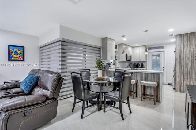 12736 SW 68th Ln, Miami, FL 33183