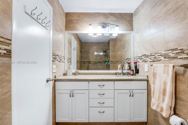 12736 SW 68th Ln, Miami, FL 33183