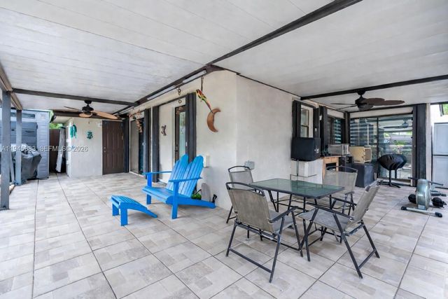 12736 SW 68th Ln, Miami, FL 33183