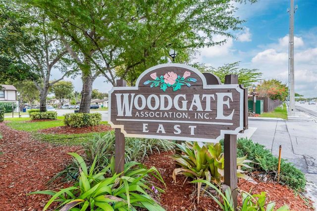 12736 SW 68th Ln, Miami, FL 33183