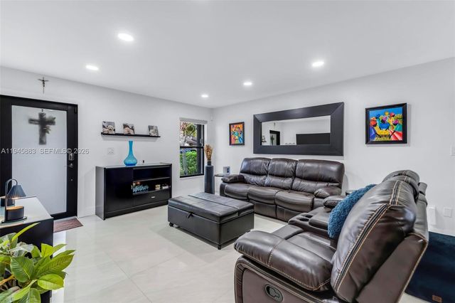 12736 SW 68th Ln, Miami, FL 33183