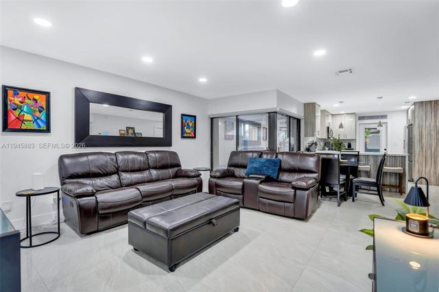 12736 SW 68th Ln, Miami, FL 33183