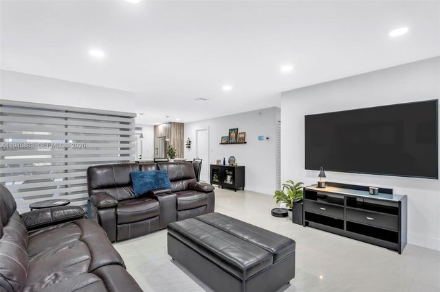 12736 SW 68th Ln, Miami, FL 33183