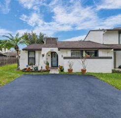 12736 SW 68th Ln, Miami, FL 33183