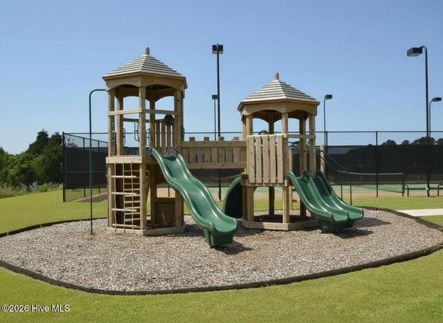 5214 Windward Way, Southport, NC 28461