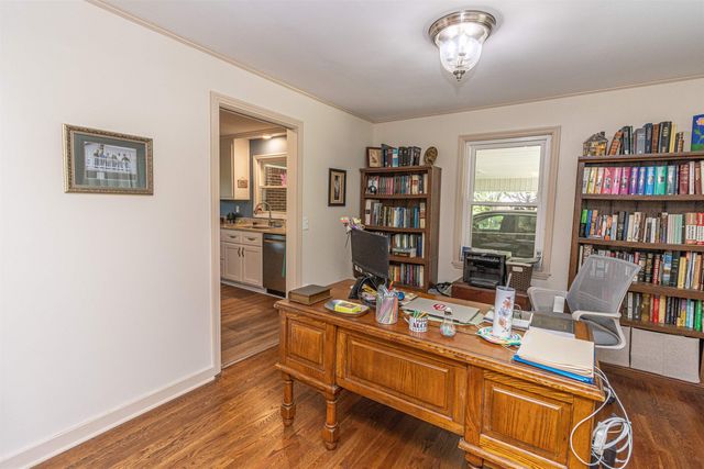 48 BAKER RD, Selmer, TN 38375