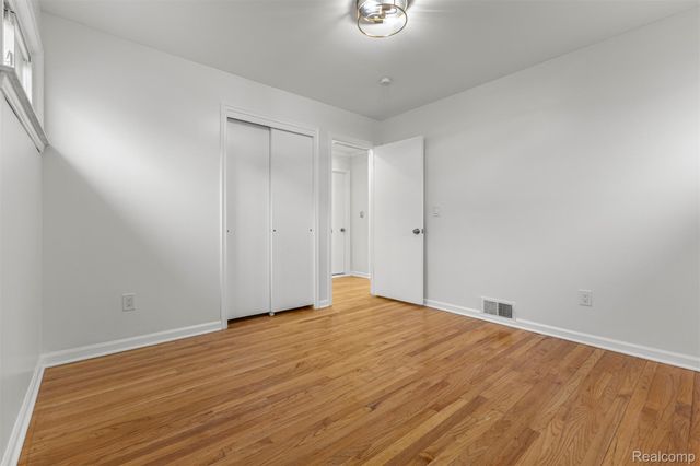 462 Clair Street, Garden City, MI 48135