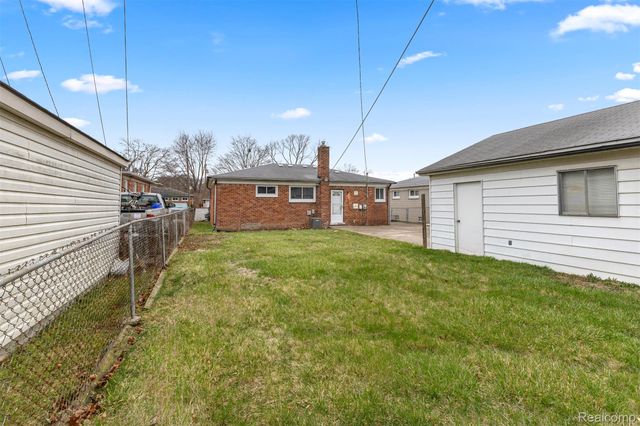 462 Clair Street, Garden City, MI 48135