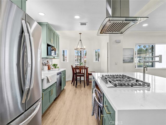 5738 S Mullen Avenue, Los Angeles, CA 90043