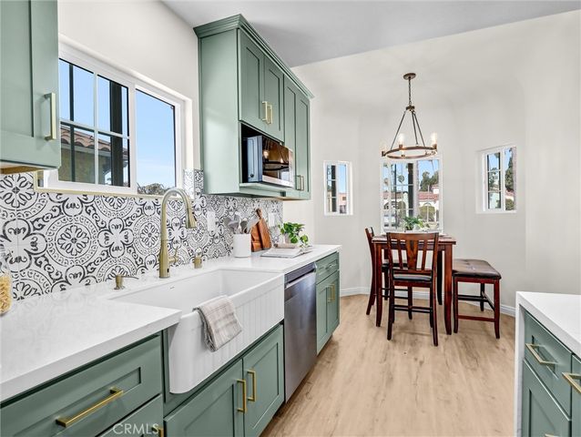 5738 S Mullen Avenue, Los Angeles, CA 90043