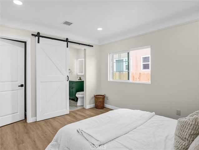 5738 S Mullen Avenue, Los Angeles, CA 90043