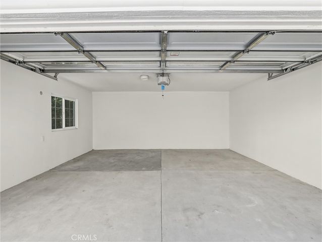 5738 S Mullen Avenue, Los Angeles, CA 90043