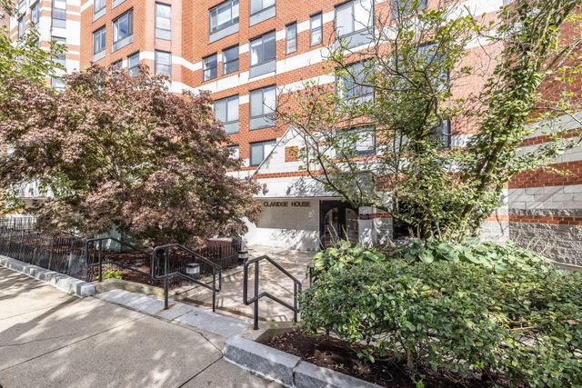 1933 Commonwealth Avenue 112, Boston, MA 02135
