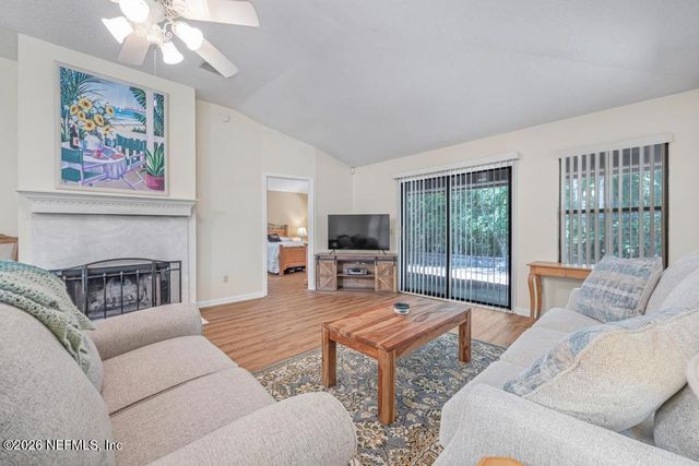 7594 BAYMEADOWS Circle W, Jacksonville, FL 32256