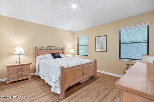 7594 BAYMEADOWS Circle W, Jacksonville, FL 32256