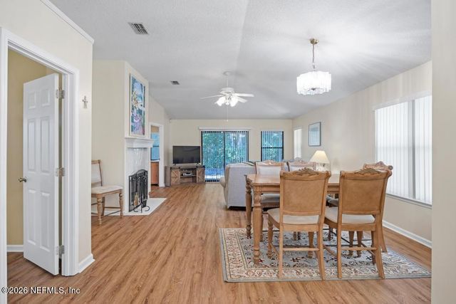 7594 BAYMEADOWS Circle W, Jacksonville, FL 32256