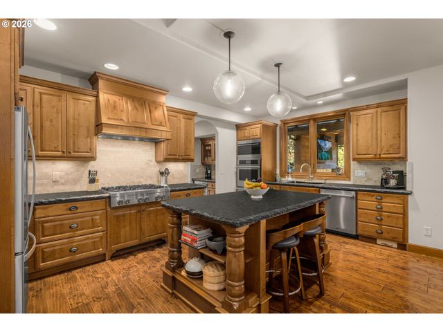 11811 Sw TOOZE Rd, Wilsonville, OR 97070