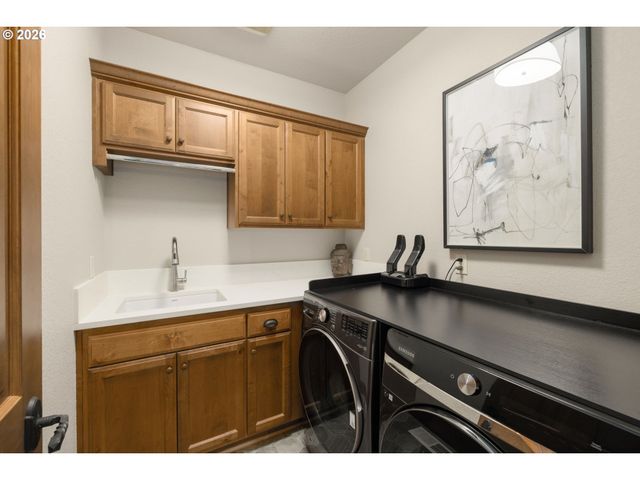 11811 Sw TOOZE Rd, Wilsonville, OR 97070