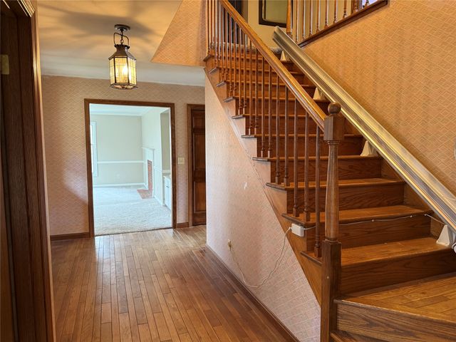 1165 LEE Road, Waterford, PA 16441