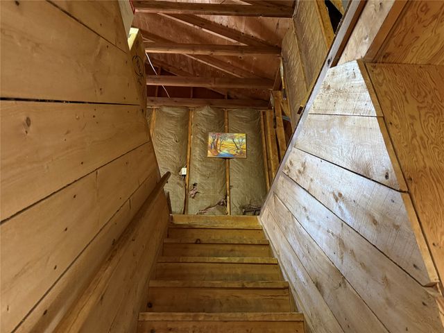 1165 LEE Road, Waterford, PA 16441