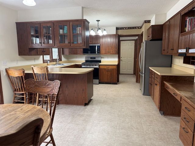 1165 LEE Road, Waterford, PA 16441