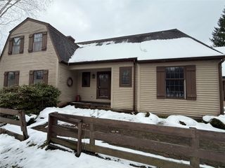 1165 LEE Road, Waterford, PA 16441