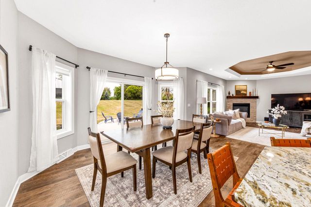 W218N9691 Happy Hollow LANE, Germantown, WI 53022