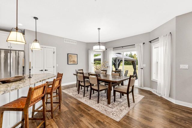W218N9691 Happy Hollow LANE, Germantown, WI 53022