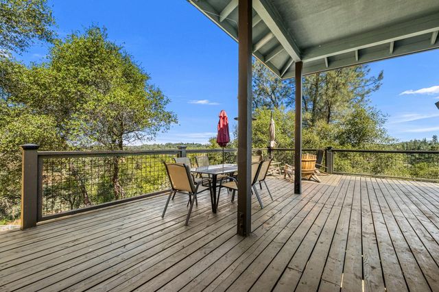 3301 Ahwahnee Way, Cool, CA 95614