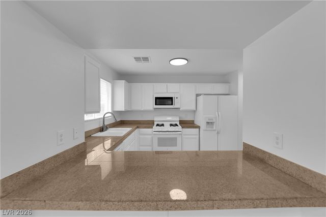 6976 Smiling Cloud Avenue, Henderson, NV 89011