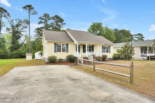 280 Crystal Road, Southport, NC 28461