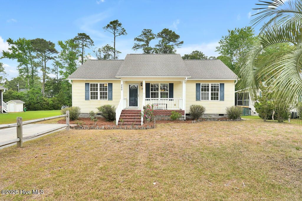 280 Crystal Road, Southport, NC 28461