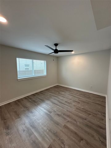 5018 San Jacinto Street 107, Dallas, TX 75206