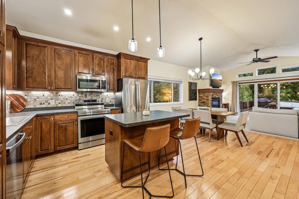 13496 73rd Avenue N, Maple Grove, MN 55311 — photo 4