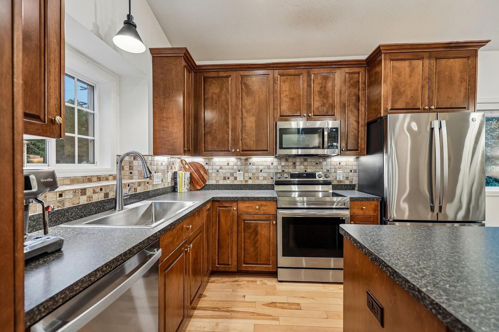 13496 73rd Avenue N, Maple Grove, MN 55311 — photo 5