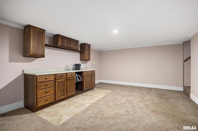 1500 HIGHWOOD Avenue, Pekin, IL 61554