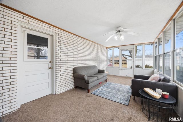 1500 HIGHWOOD Avenue, Pekin, IL 61554