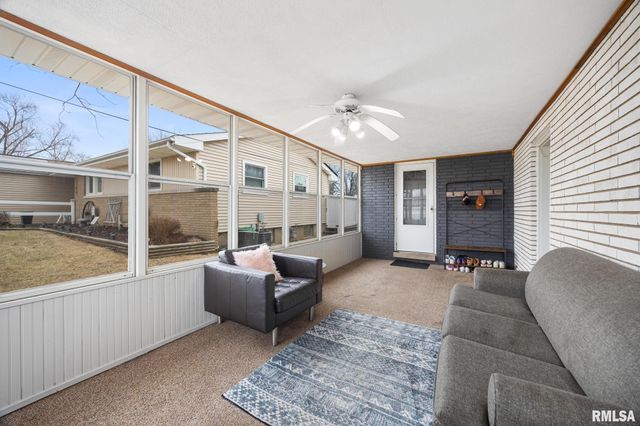 1500 HIGHWOOD Avenue, Pekin, IL 61554